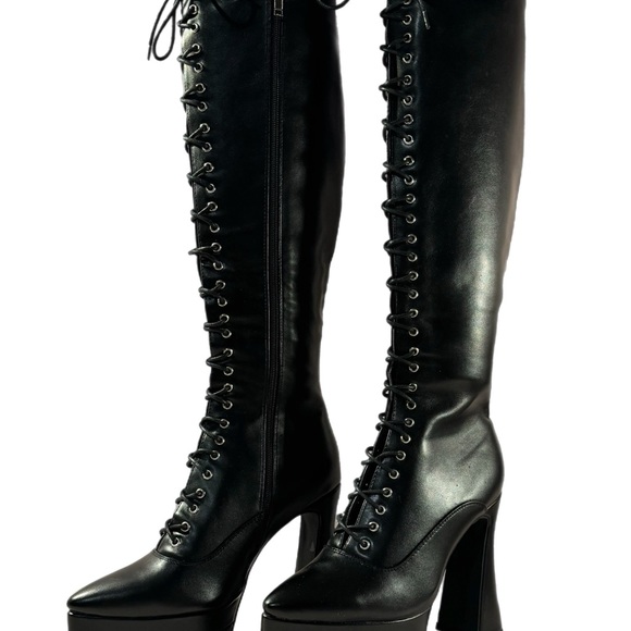 Dolls Kill Lamoda We Move Knee High Boots Sz 8 Platform Lace Up Sexy Goth NWOT - Picture 2 of 6